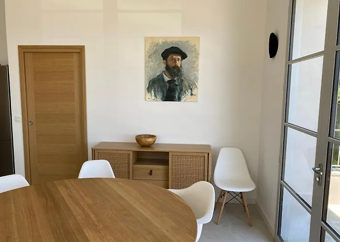Les Artistes Holiday home
