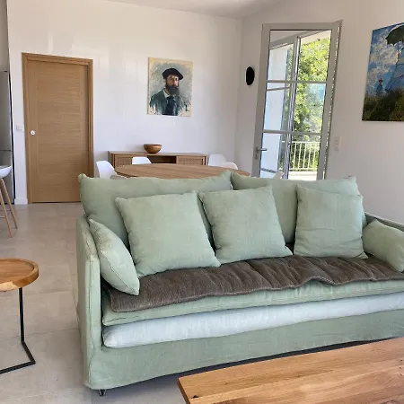 Les Artistes Holiday home Brando